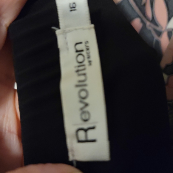 Tank top - Picture 3 of 3